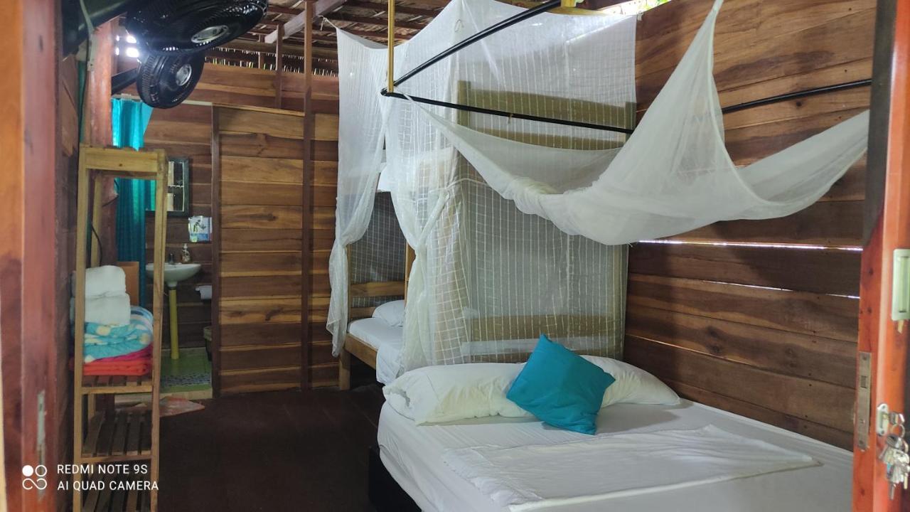 Hostal Estrellas Del Tayrona Playa Mendihuaca Guachaca Room photo